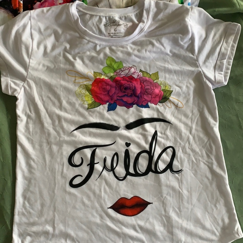Frida Fashion T-shirt
